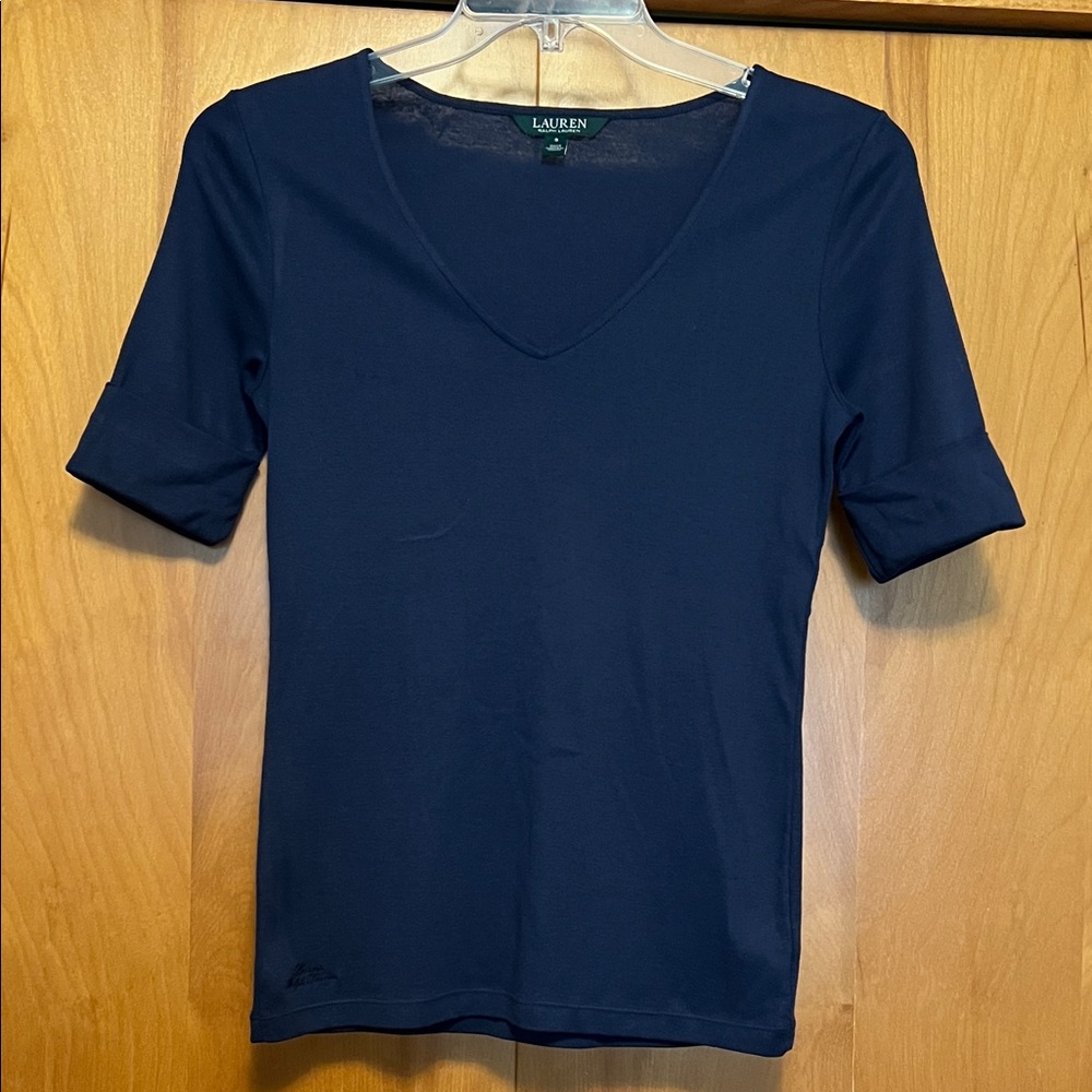 Lauren Ralph Lauren Navy V-Neck Short Cuffed Sleeve Tee Size Small
